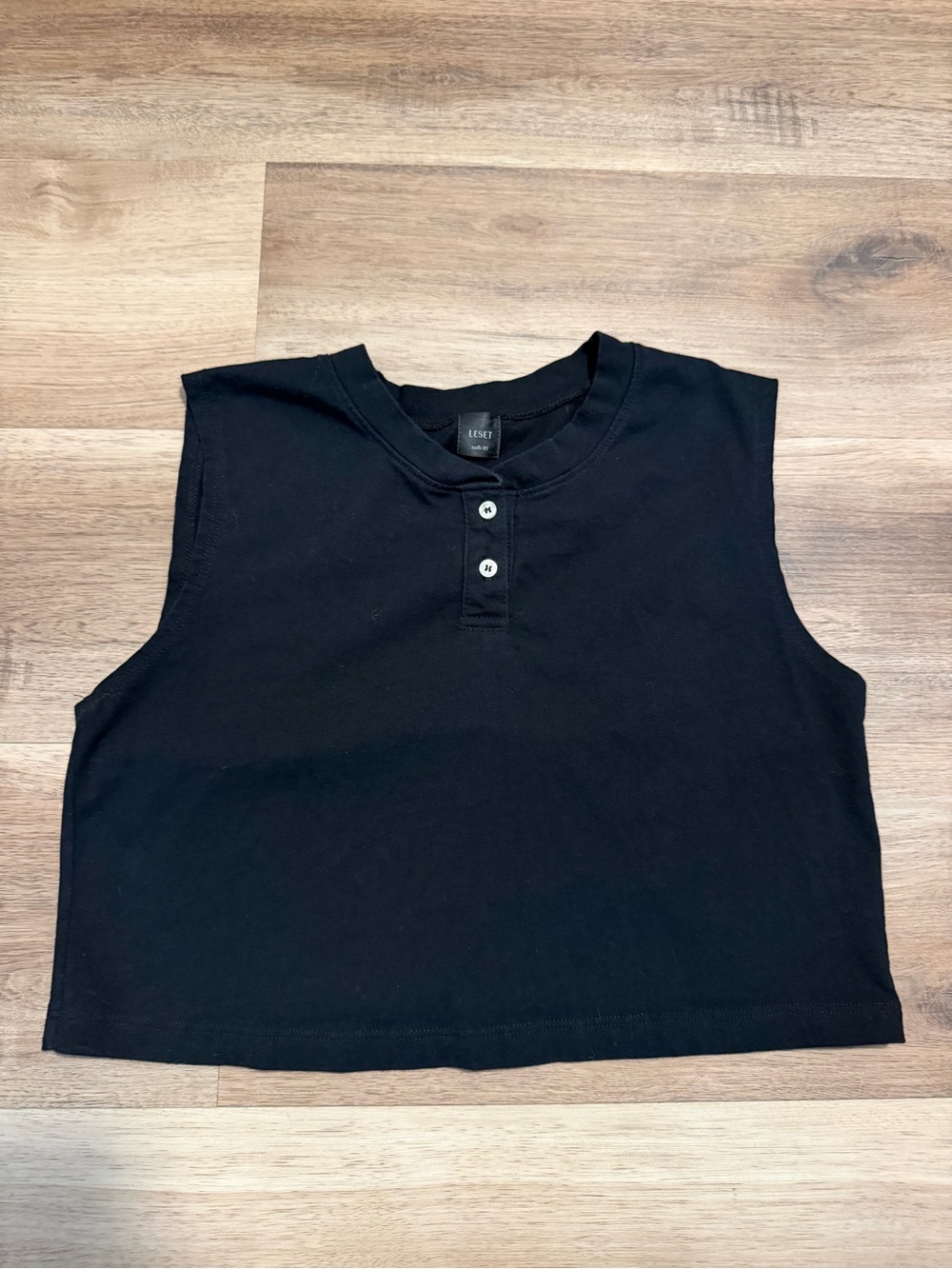 Leset Margo Sleeveless Cropped Henley Top Tank Shirt size XS Black